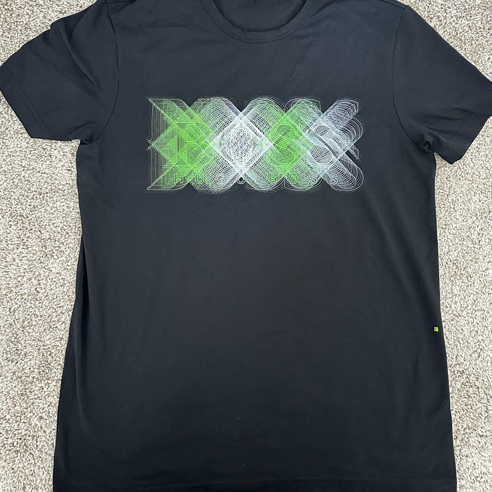 Hugo BOSS Black T-Shirt with Geometric Design - Size Medium